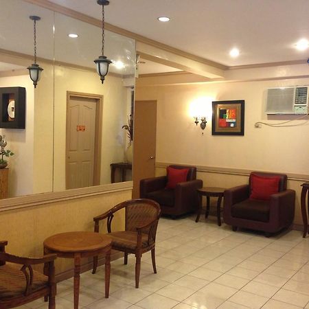 Sun Avenue Tourist Inn & Cafe Tagbilaran Eksteriør billede